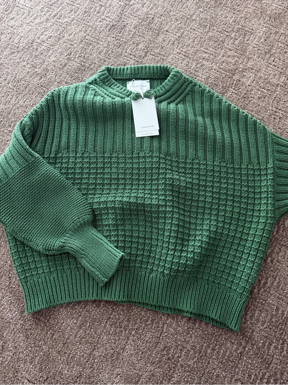 The knotty ones Delčia
FERN COTTON SWEATER